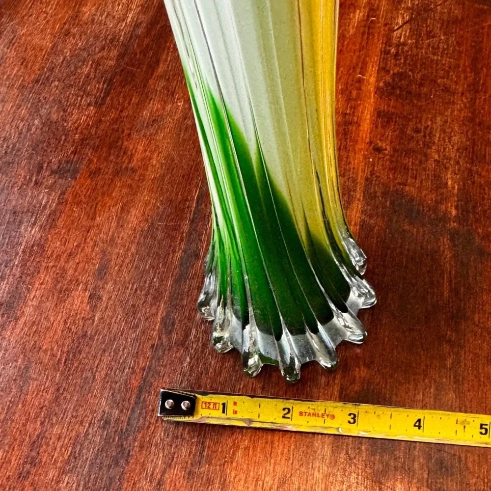 Vintage Hand‎ Blown Glass Calla Lily Vase Yellow Green Frosted Ribbed 11 Inch